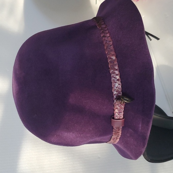 Helen Kaminski Australia Hat OS Purple Rabbit Fur Felt Cloche Hat Adjustable - Picture 3 of 13